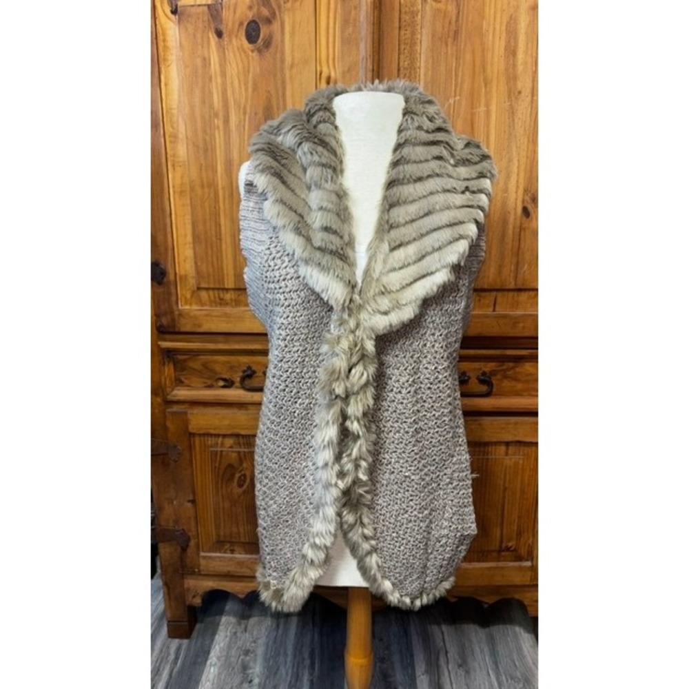 Chicos Womens Size 2 Brown Metallic Knit Faux Fur Trim Open Front Sweater Vest